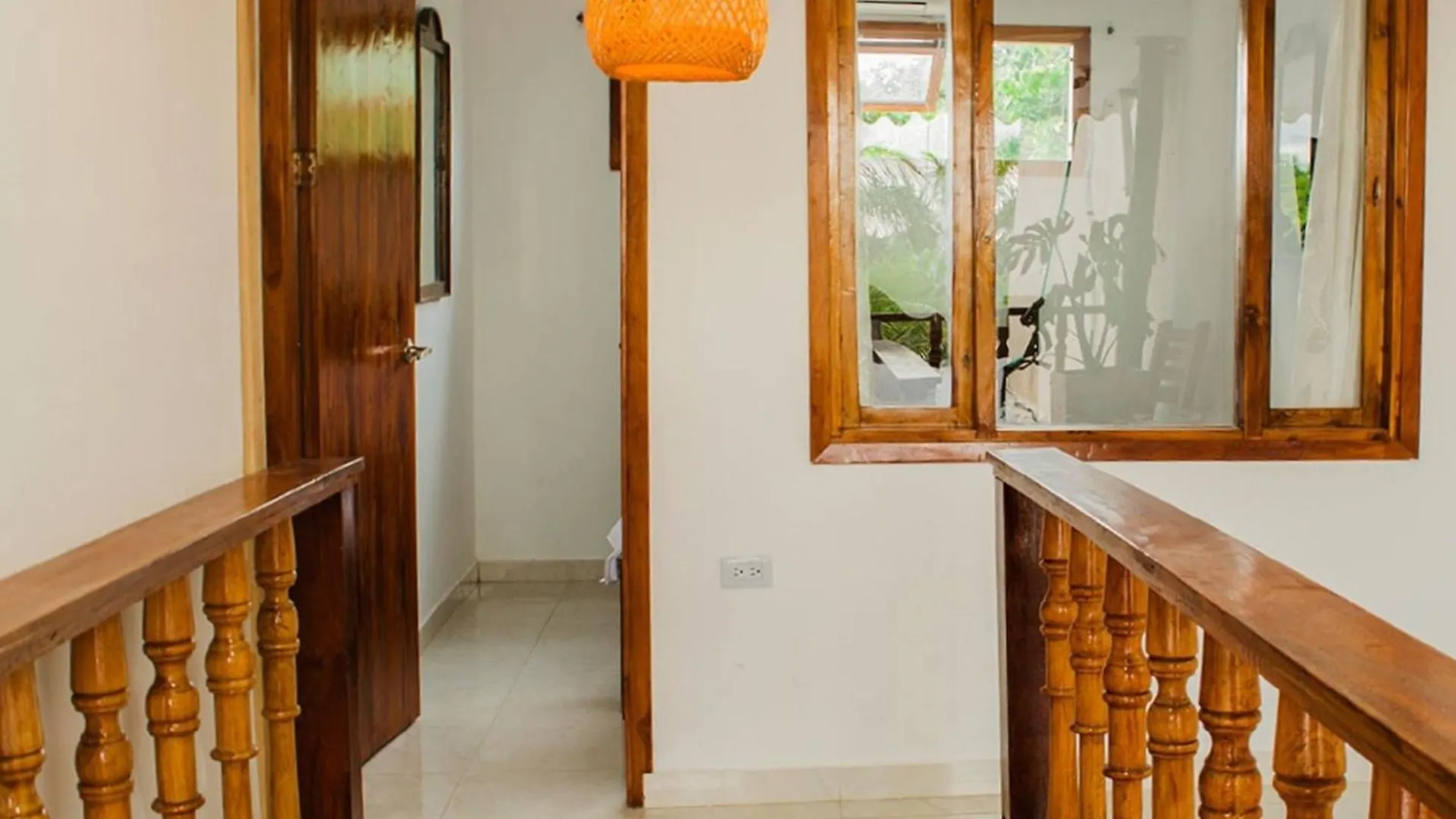 Room In Guest Room - Hb2 Room In La Boquilla Cartaena With Air Conditioning And Jacuzzi Cartagena Guest house